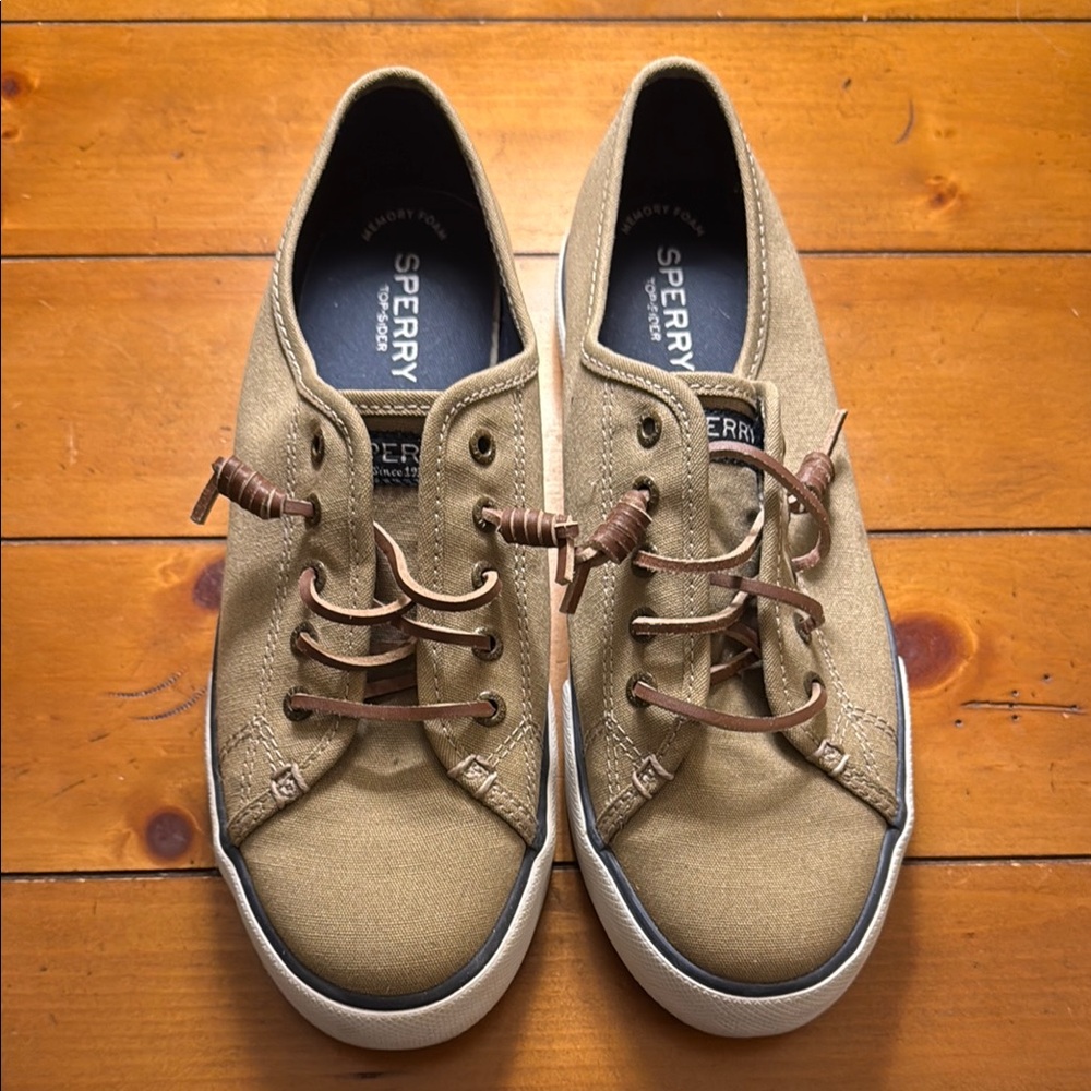 Sperry Tan Canvas Boat Shoes Size 8 1/2